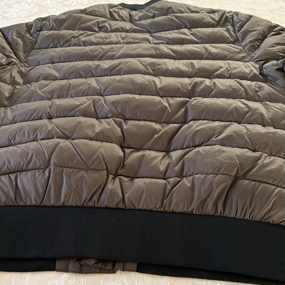 Ugg men’s puffer jacket - Picture 7 of 7